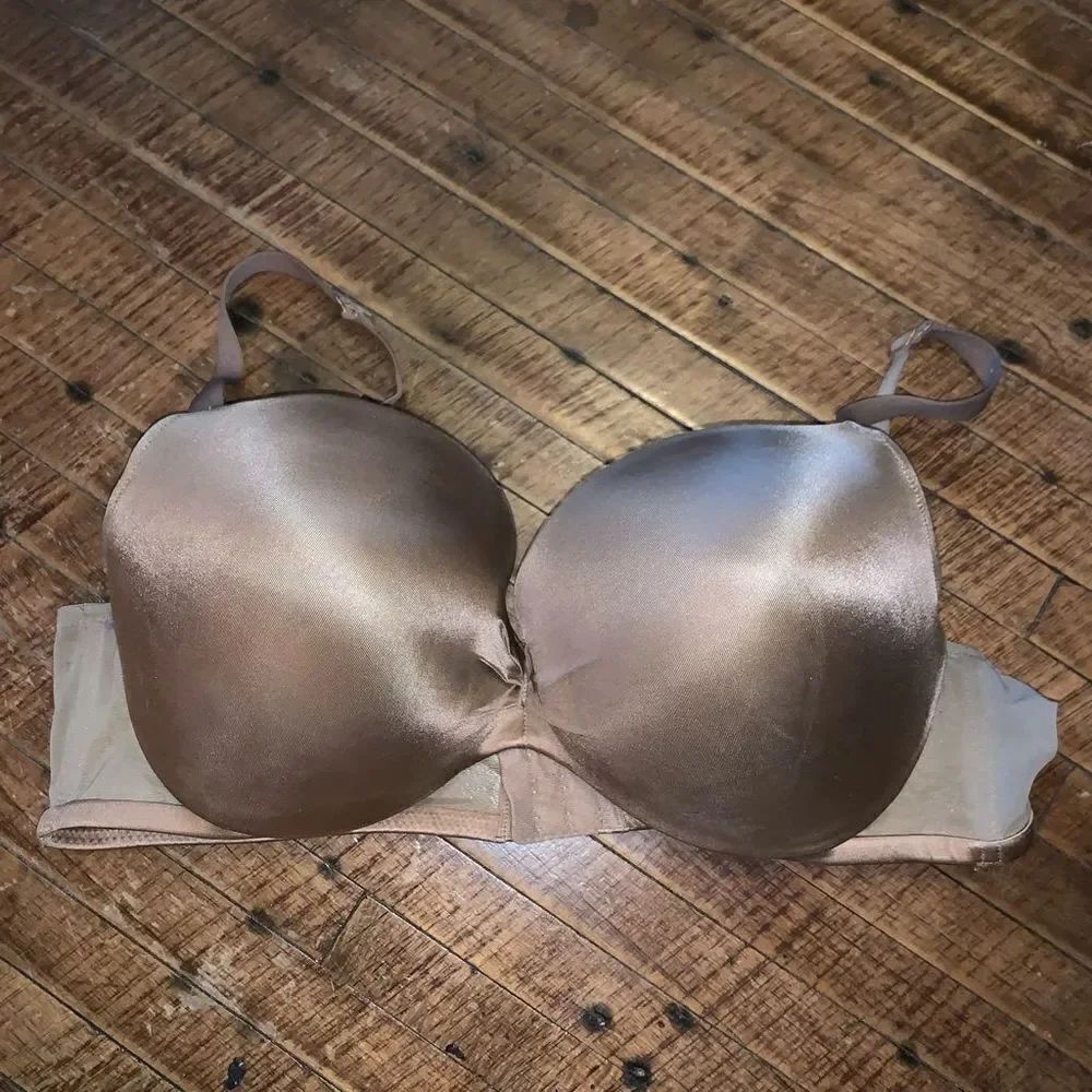 Cacique nude full figure lingerie 46D bra